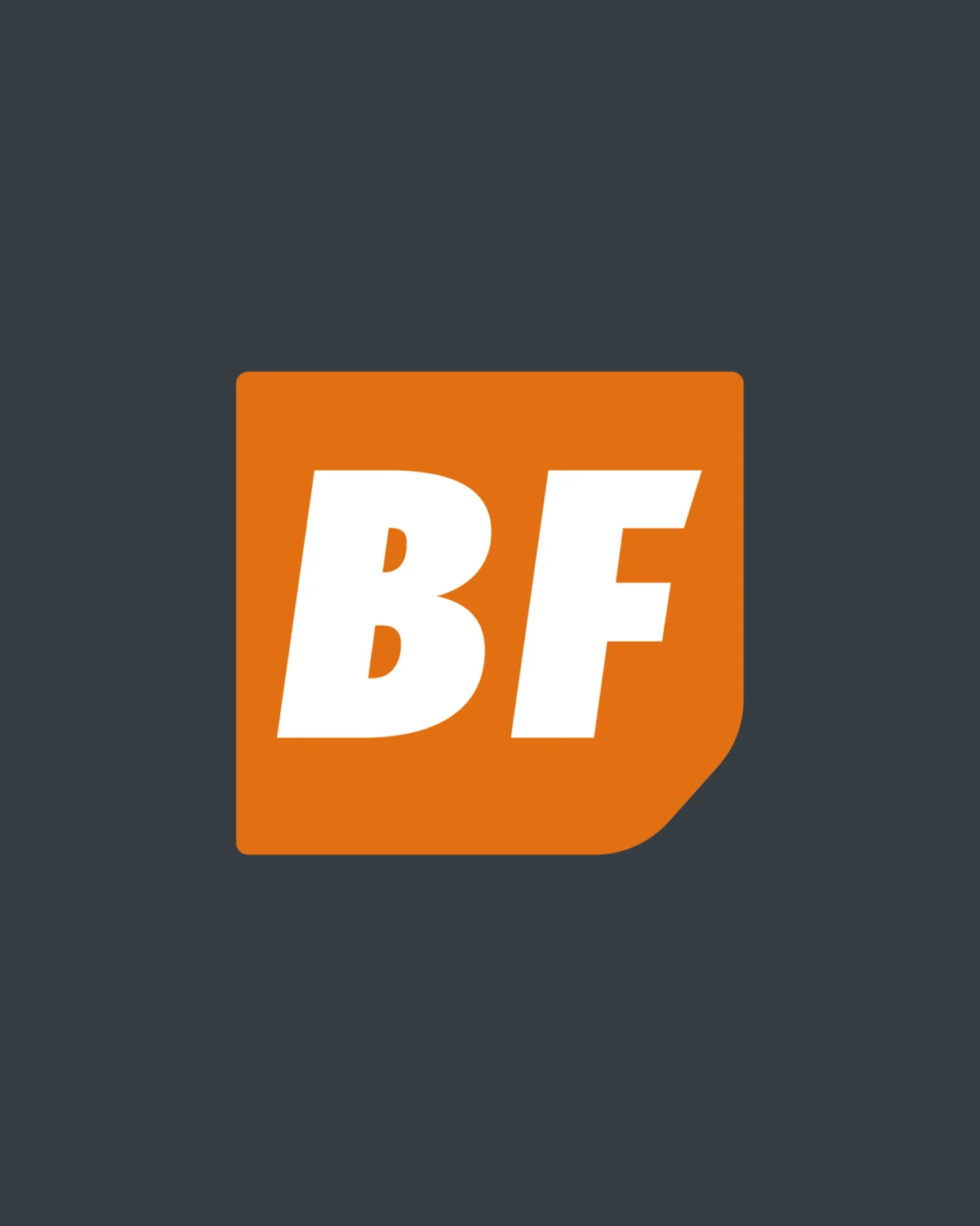 Bloco laranja com as iniciais BF sobre grafite